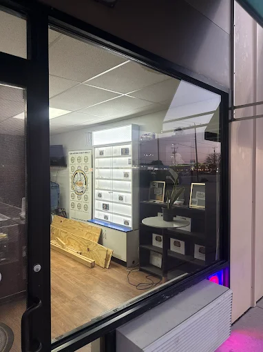 Top 7 Signs for Commercial Glass Replacement in San Antonio, TX | Door and Glass Company